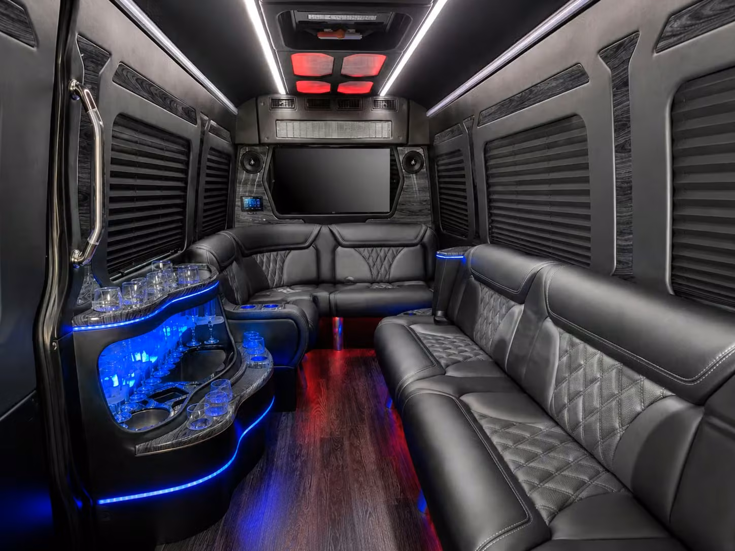 airport transfers for business teams flying in and out of den