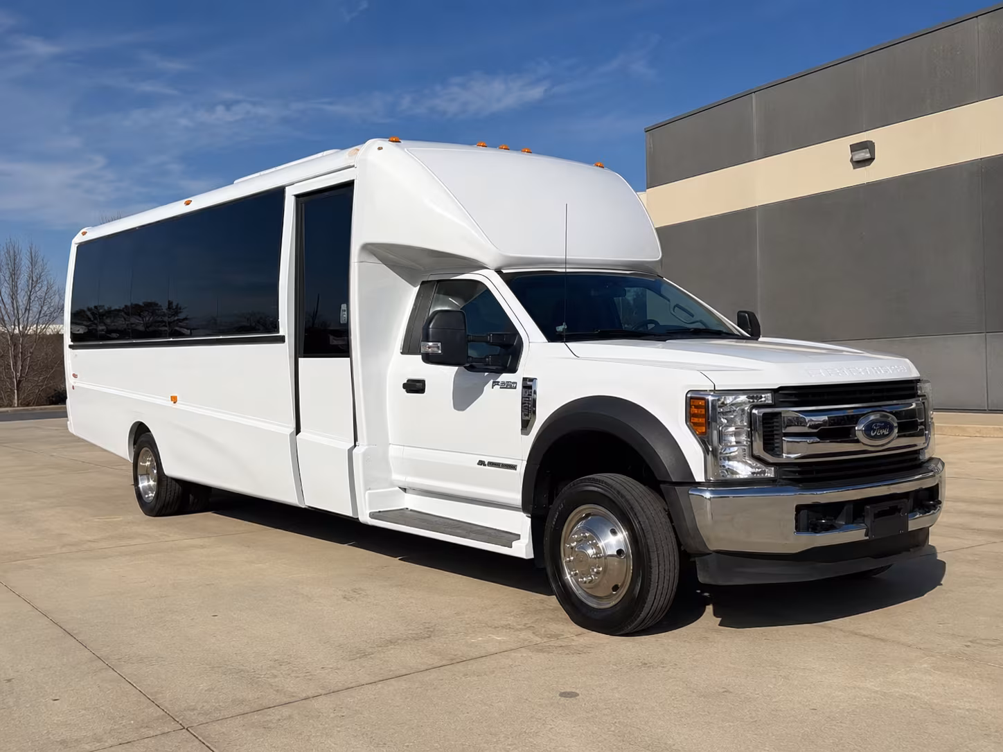 charter buses for concerts and red rocks shows