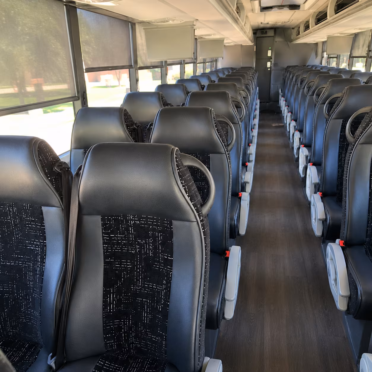 charter buses for science and nature field trips around centennial