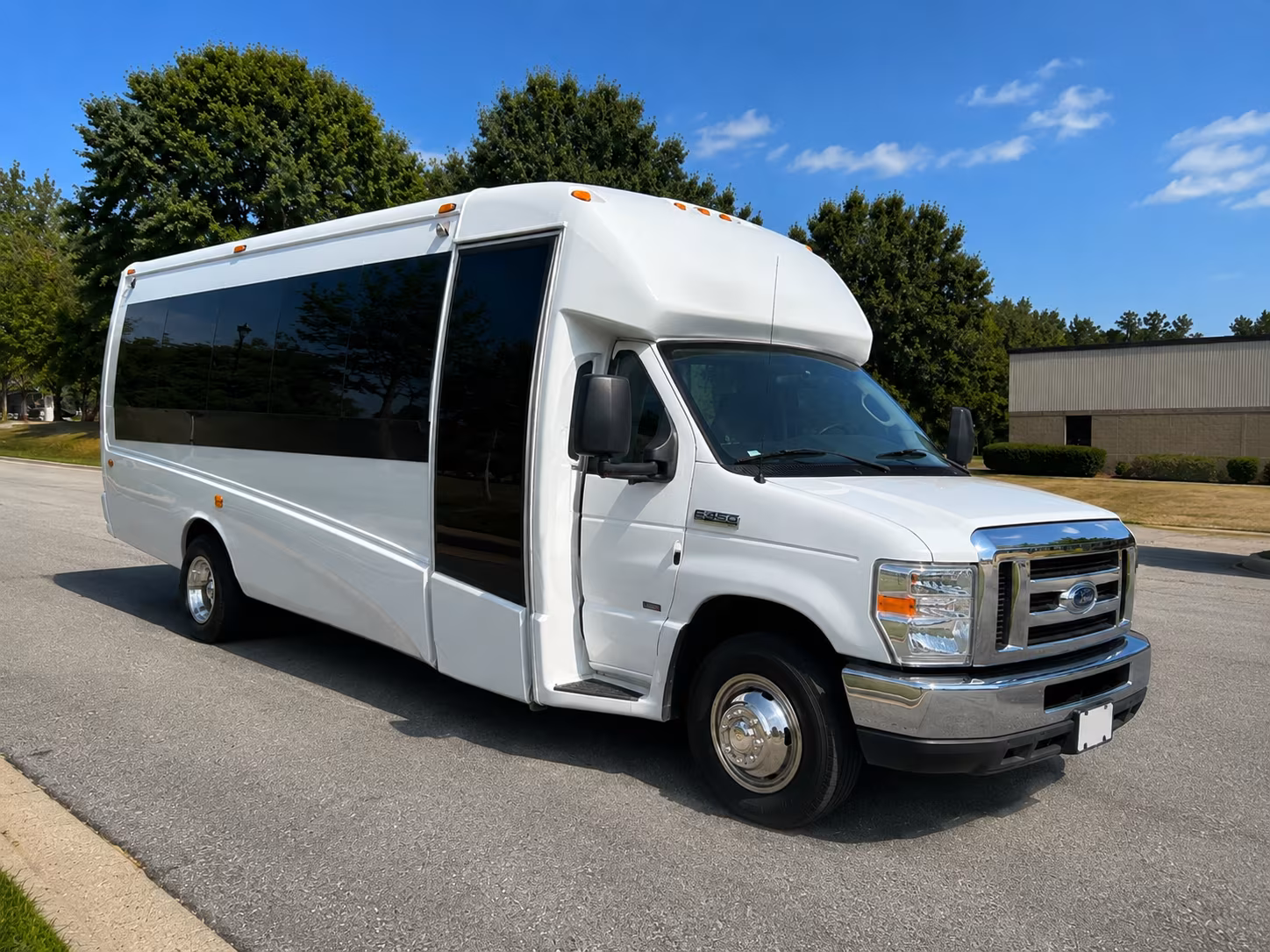 concert transportation buses for large groups and private events near centennial