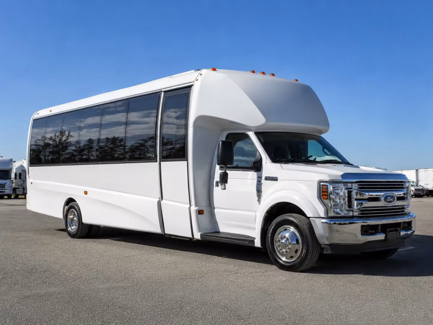 minibus rentals for smaller centennial prom groups who want the vip feel