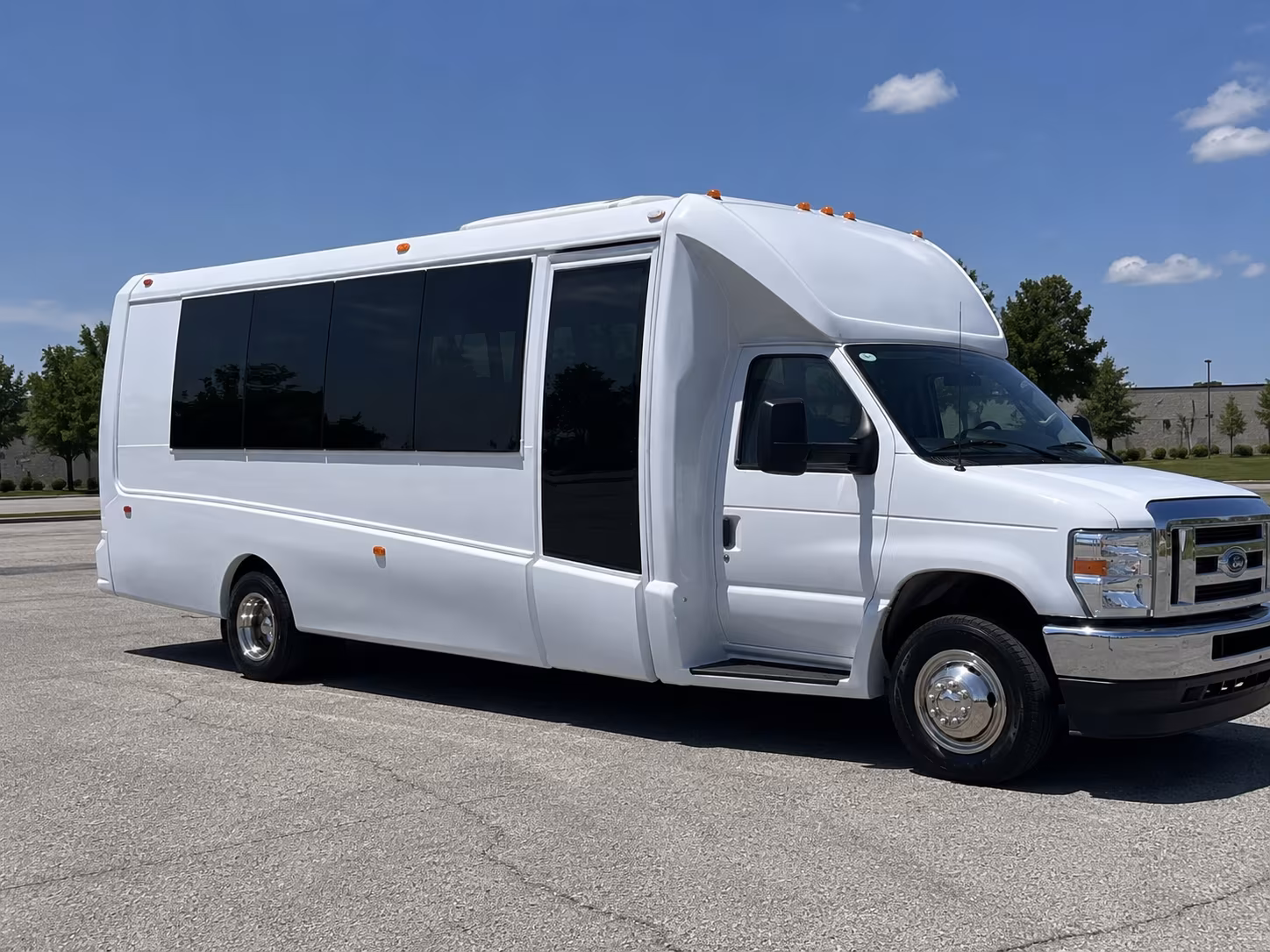 party buses to red rocks amphitheatre shows from centennial