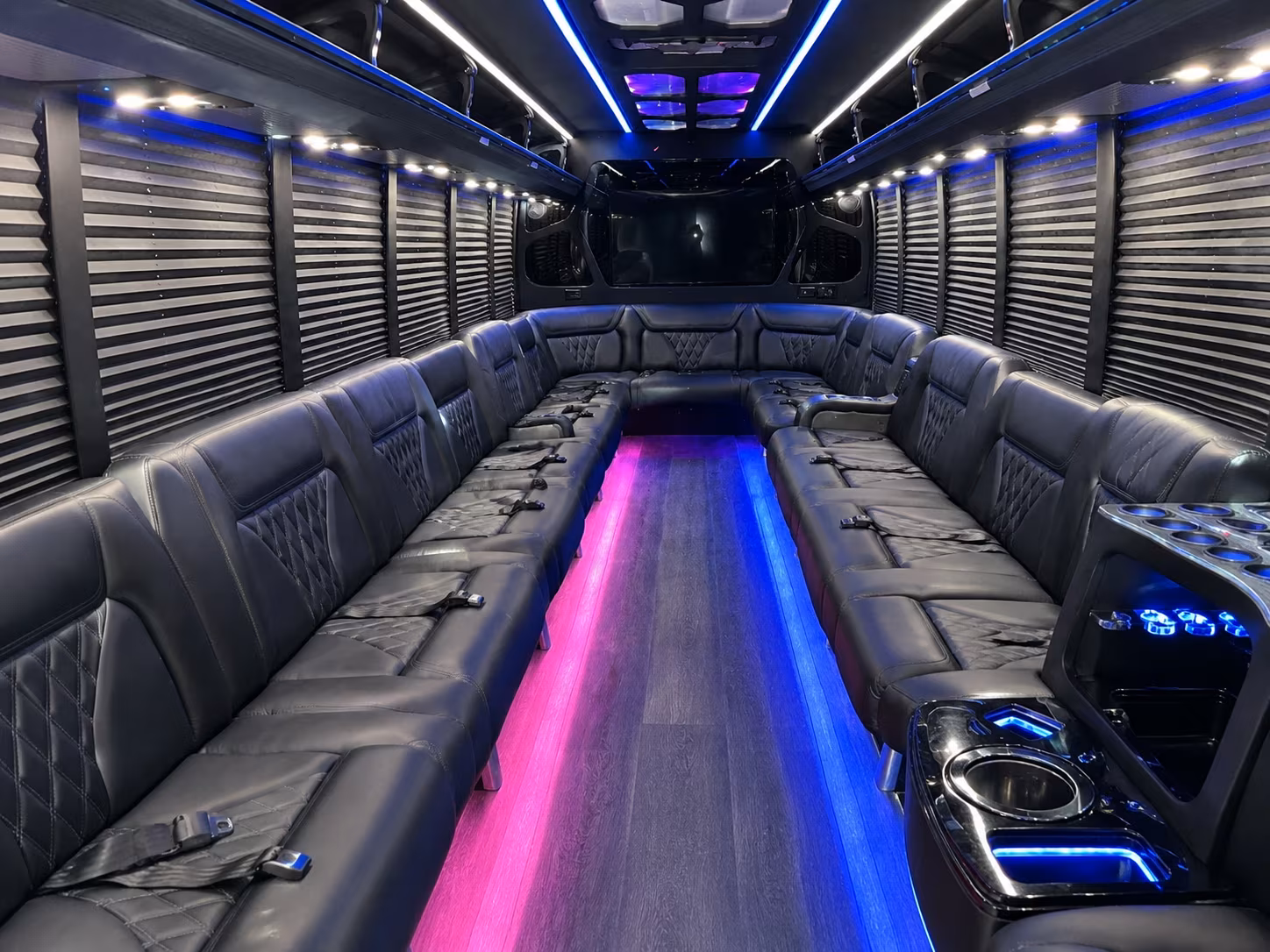 red rocks amphitheatre centennial party bus rental